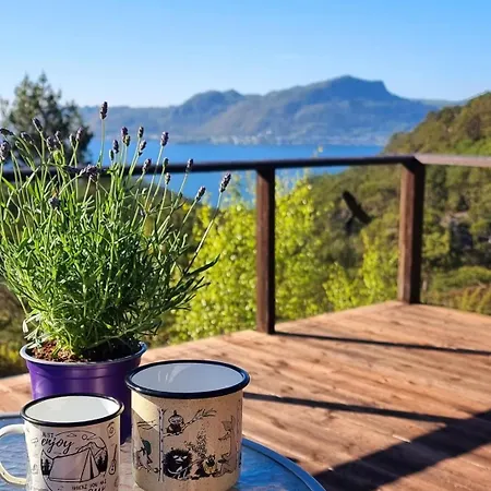 Chill House 15 Min From Preikestolen