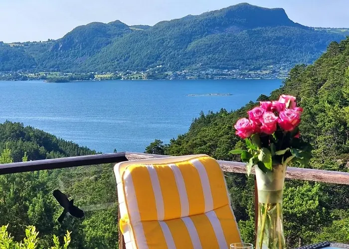 Hytte Chill House 15 Min From Preikestolen